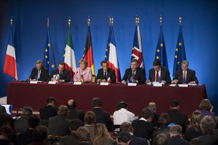 Mini-sommet de Paris : l�Europe aux abonn�s absents